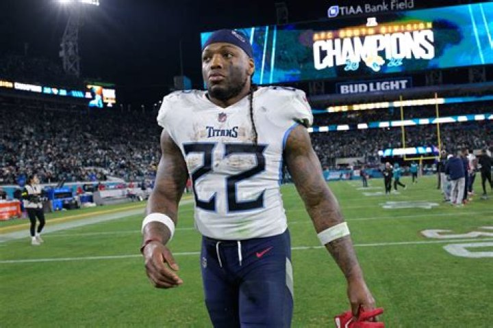 Is Derrick Henry a Hall of Famer? His stiff arm is a factor Yahoo Sports