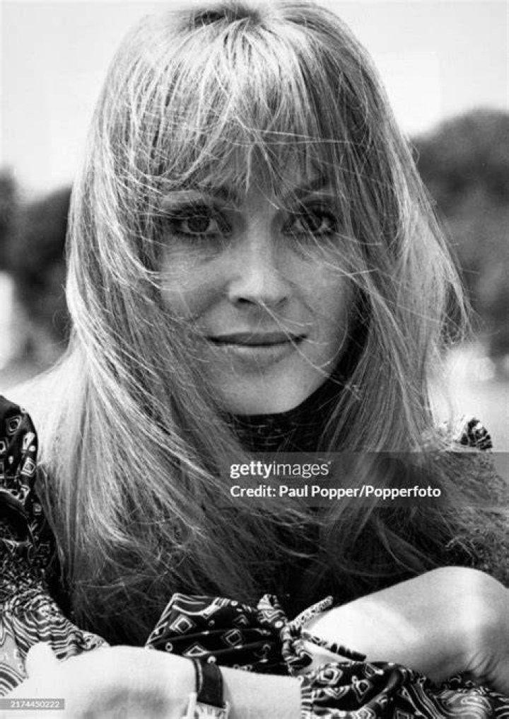The Official Site Of Renowned Actress Suzy Perrz