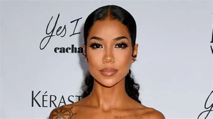 What Is Jhene Aiko Ethnicity & Who Are Parents? Family, Age, Height, Facts