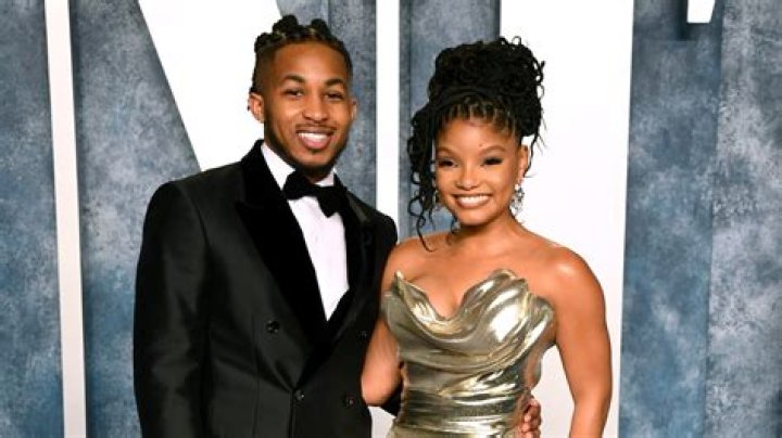 Who Is Halle Bailey Dating Now 2023? Boyfriend, Is She With Jonah Hauer